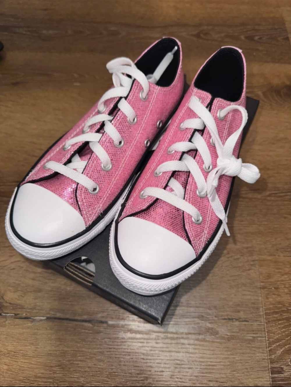 Converse Pink Low-Top Canvas Sneakers with White Toe Cap